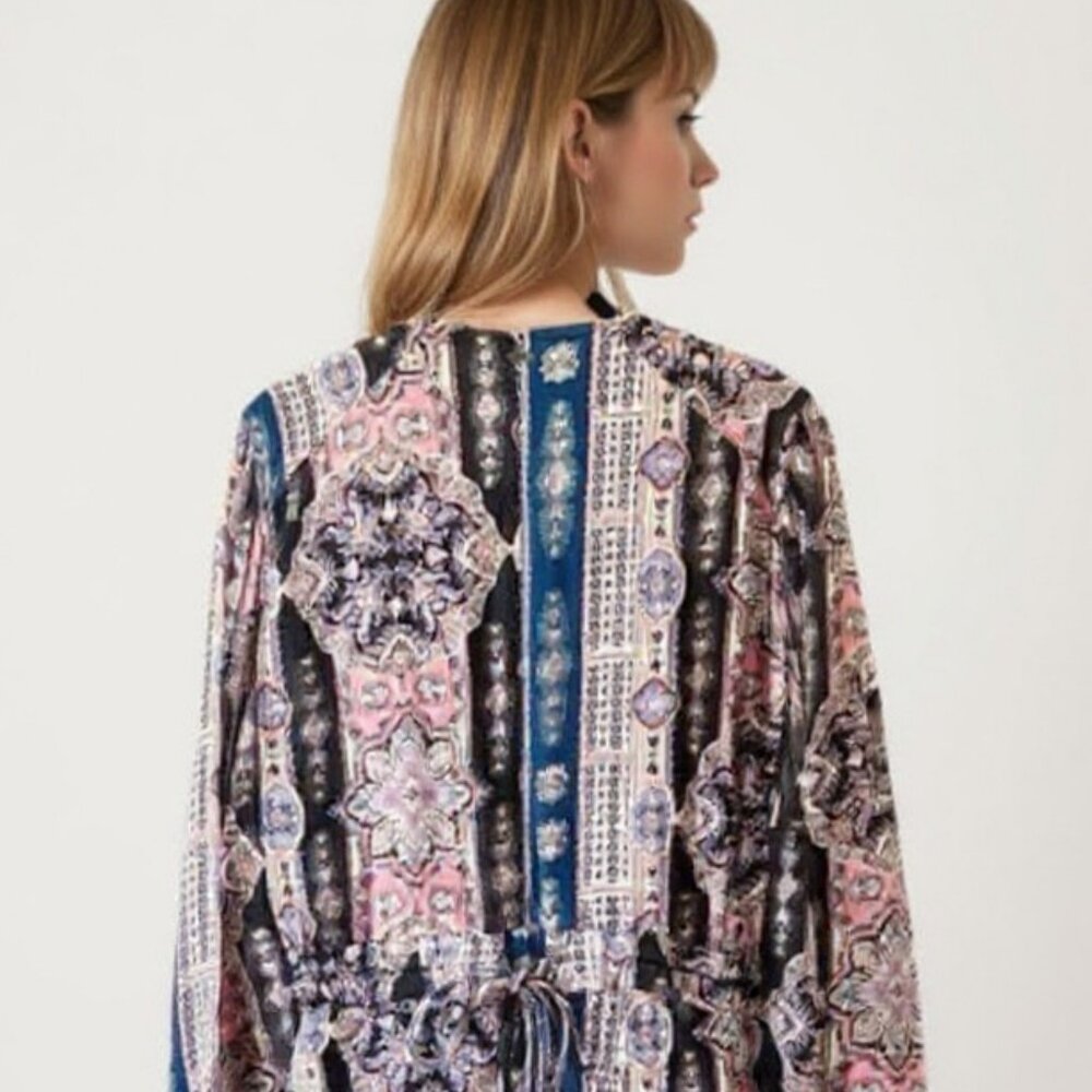 O'Neill Jacket Size M Colorful Floral Boho Print Open Front Pockets Ties in Back